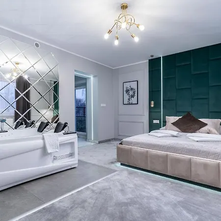 Exclusive Centrum 2 4*