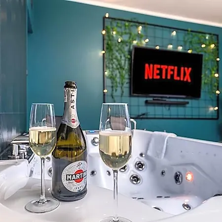 Exclusive Centrum 2 Lägenhetshotell Wadowice