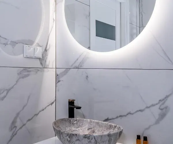 Exclusive Centrum 2 מלון דירות 4*