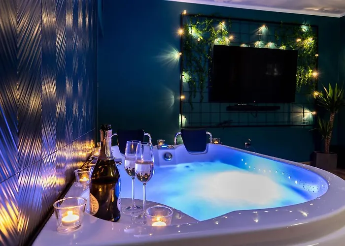 Exclusive Centrum 2 מלון דירות 4*